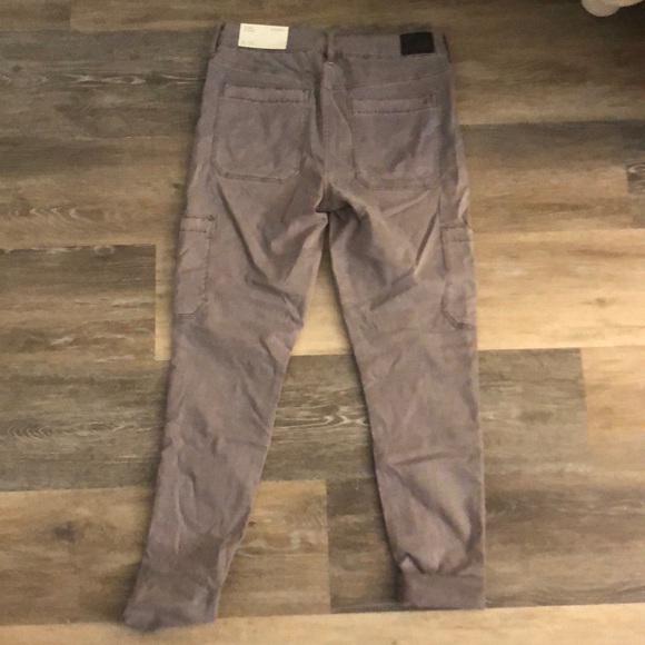 American Eagle super stretch size 6 cargo jeans - Picture 2 of 3